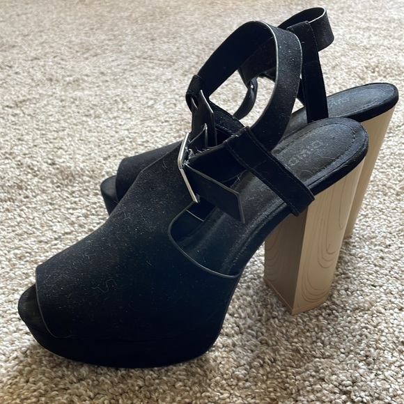 NEW Divided by H&M 5”chunky heel size 39 8.5 - Picture 4 of 7